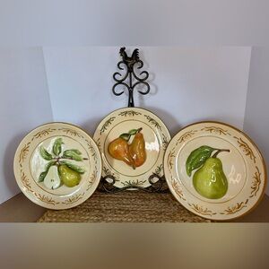 Pear-Themed Ceramic Plate Set Of 3